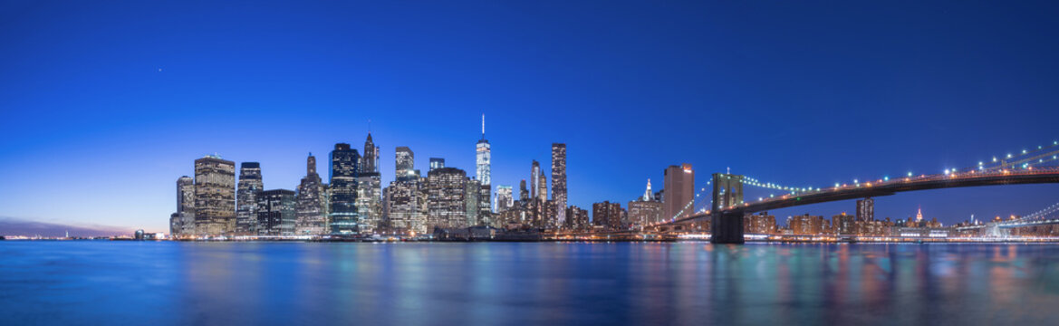 New York Skyline - Brooklyn Bridge