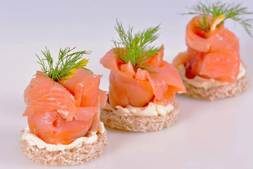 Sandwich with smoked salmon