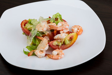 Shrimps with aloe vera salad