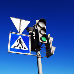 Green traffic light