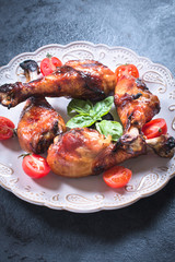 Chicken drumsticks in honey