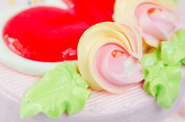 Close up shot(macro) of cake flower and topping heart