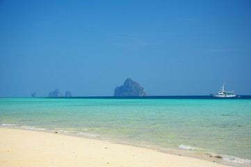 White Sand Beach on Paradise Island
