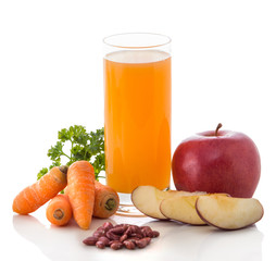 Apple, Carrot and Red beans mix juice