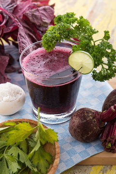 Beet and Red Spinach Smoothie