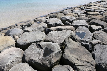 Heart rock