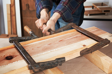 DIY, jointing old wooden planks with glue