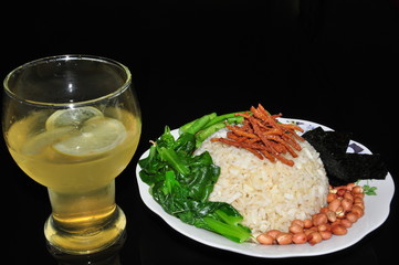 set meal of nasi lemak and lemon juice