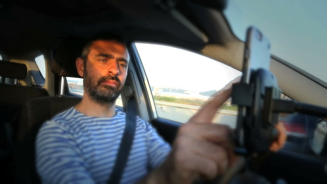 Driver use phone while driving