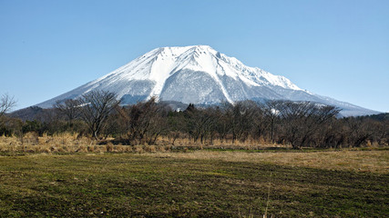 Fototapeta premium 伯耆富士 大山 西側