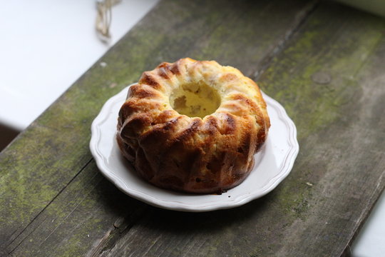 Пирог заливной яблочный, кекс