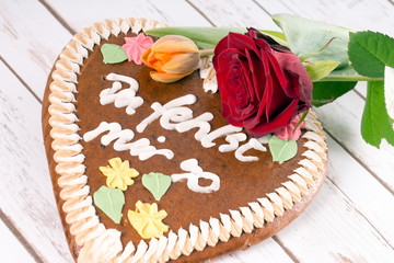 Lebkuchenherz mit den Worten Du fehlst mir so