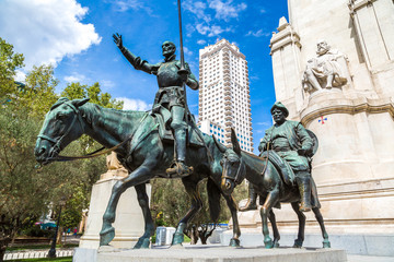 Naklejka premium Don Quixote and Sancho Panza in Madrid