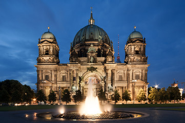 Berlin Cathedral at night © tilialucida