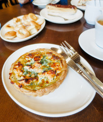 quiches lorraines