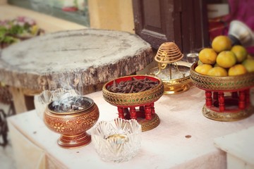 Incense cones aromatic brown groups