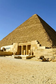 Pyramid Of Khufu