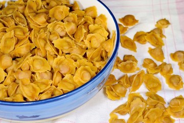 Pasta ripiena fatta a mano