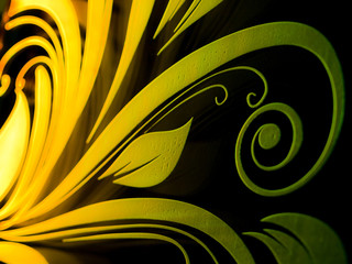 Highlighted laser engraving on glass surface