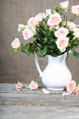 Bouquet of pink roses