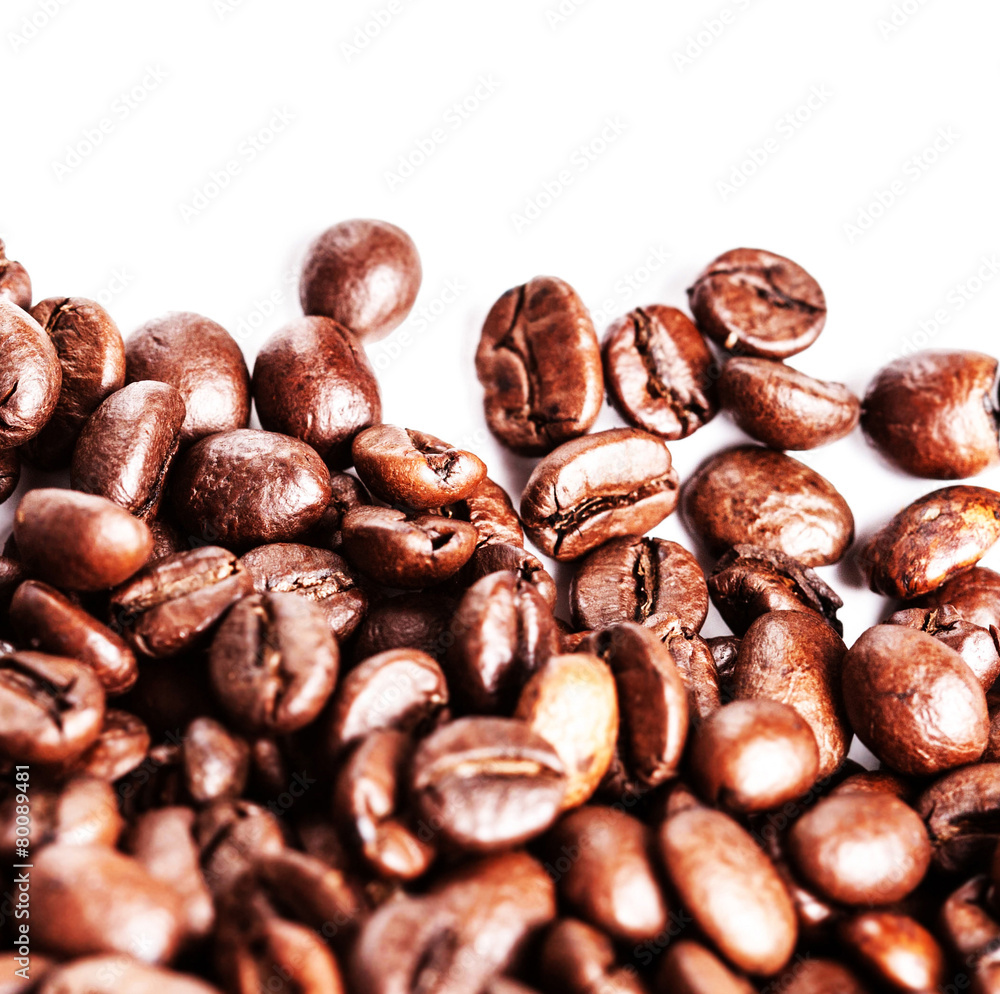 Poster coffee beans isolated on white background with copyspace for tex
