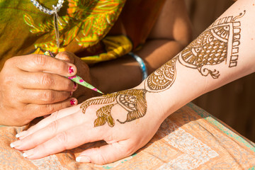 bemalung mit henna