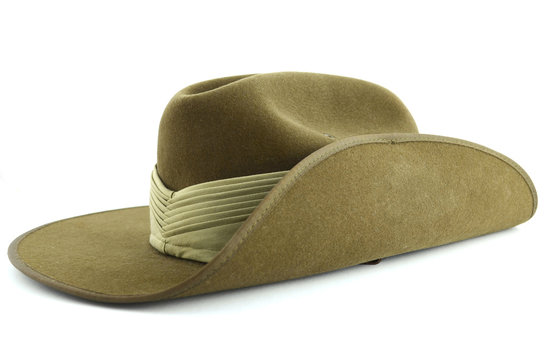 Australian ANZAC army soldier slouch hat 