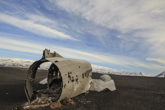 il relitto aereo abbandonato nella spiaggia di Sólheimasandur 