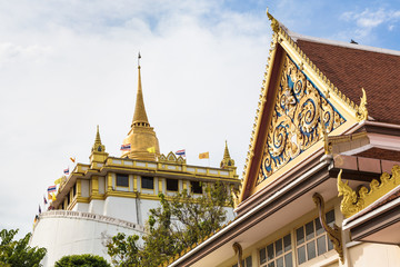 Fototapeta premium Golden Mount in Bangkok