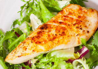 salad with roasted chicken breast