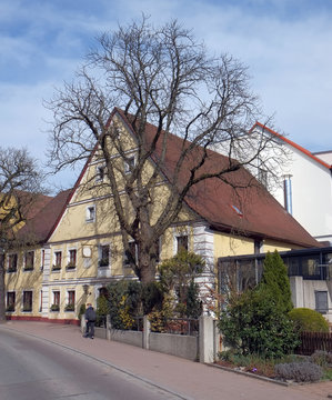 Historisches Bauwerk in Neuendettelsau
