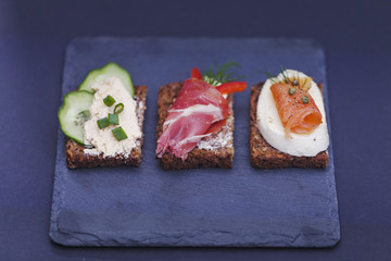 Delicious little sandwiches with tuna, cheese, prosciutto and ve