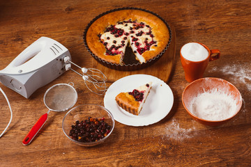 Red and black currant cake