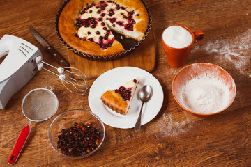 Red and black currant cake
