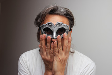 anonimous  masquerade