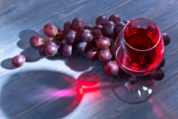 red wine and grapes