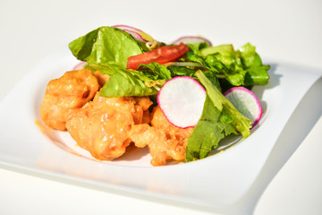 salad with vegetables and chicken