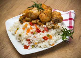 Plato de arroz con pollo