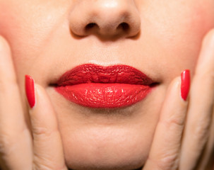 Naklejka premium Natürliche rote Lippen