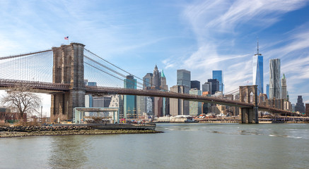 Fototapeta premium New York City Brooklyn Bridge Manhattan skyline