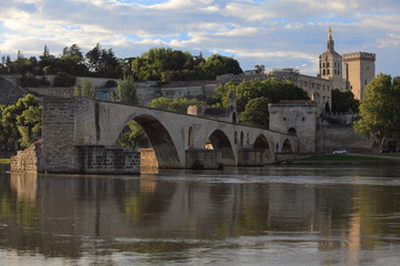 Fototapeta na wymiar Pont Saint-Bénézet, Avingnon