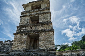 Fototapeta na wymiar Palenque Palast