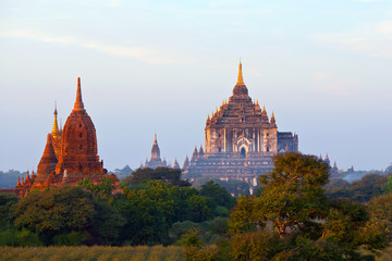 Fototapeta na wymiar Bagan archaeological zone, Myanmar