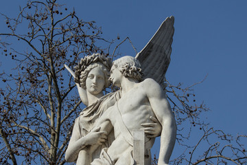 Angel Statues - Helping wounded / sick Partner