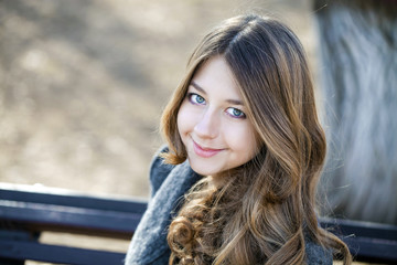 Naklejka premium Portrait close up of young beautiful girl