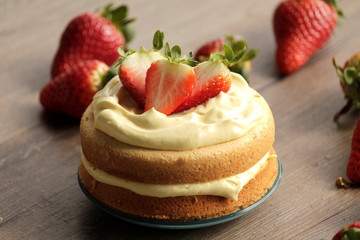 strawberry cake