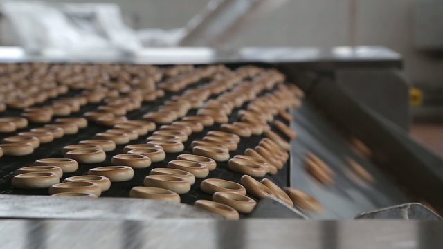 Bagels conveyor
