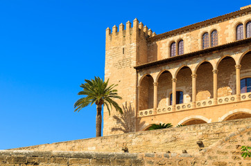 Fototapeta premium Famous Almudaina Royal Palace in Palma de Mallorca town, Spain