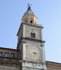 Fototapeta na wymiar Modena Civic Tower