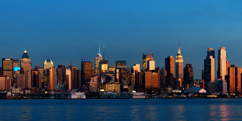 Midtown Manhattan skyline